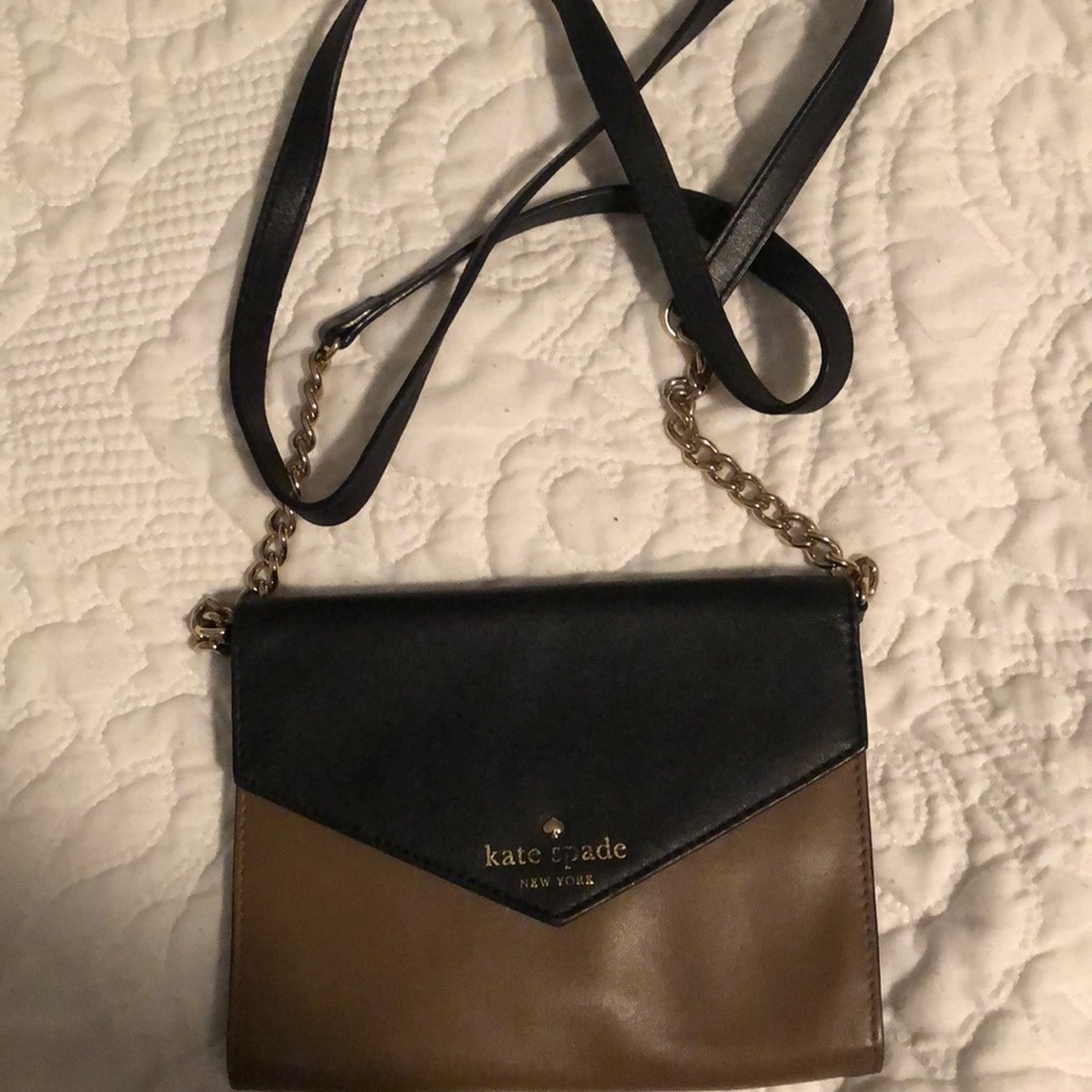 Kate spade cross body. Used condition.